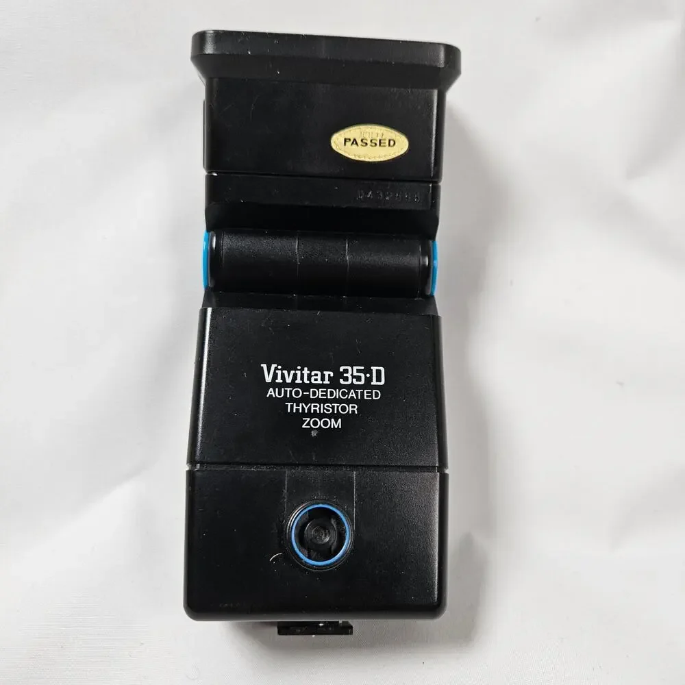 Vivitar Auto-Dedicated Thyristor Zoom Shoe Mount Flash